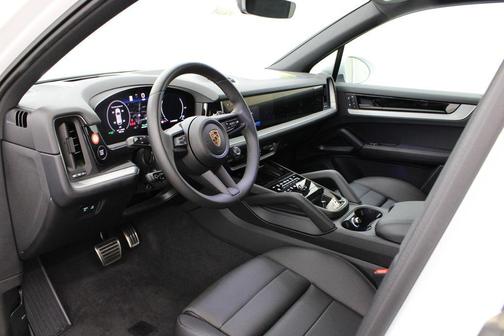 2024 Porsche Cayenne Cayenne S E-Hybrid