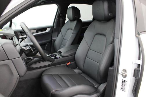 2024 Porsche Cayenne Cayenne S E-Hybrid