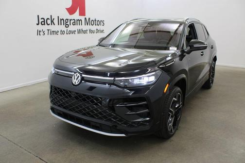 2026 Volkswagen Tiguan 2.0T SEL R-Line 4MOTION