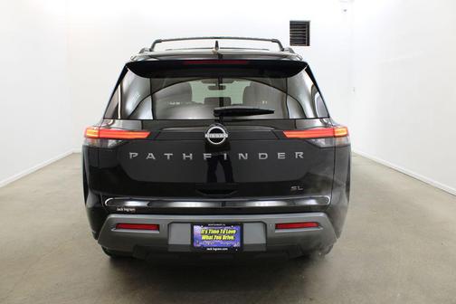 Super Black 2026 Nissan Pathfinder SL