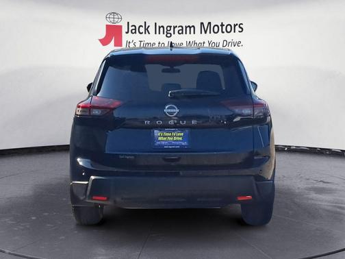 2026 Nissan Rogue S