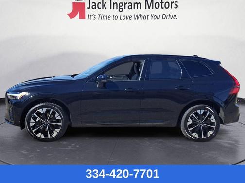 2026 Volvo XC60 B5 Plus