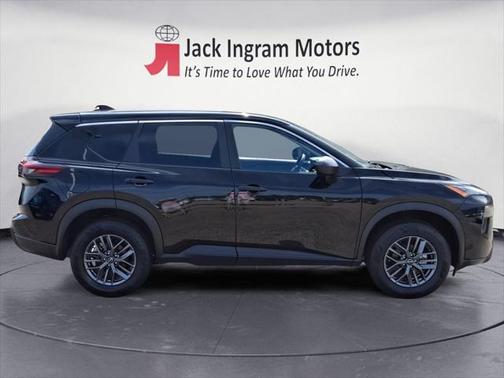 2024 Nissan Rogue S