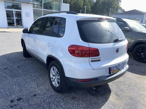 2016 Volkswagen Tiguan S