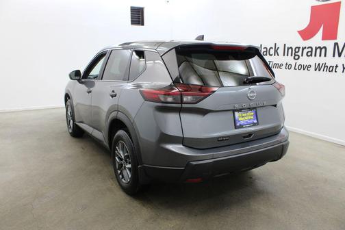Gun Metallic 2026 Nissan Rogue S