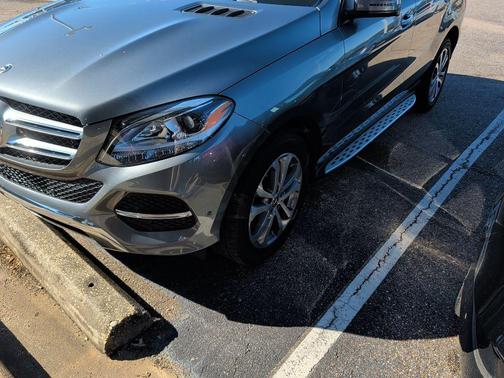 2019 Mercedes-Benz GLE 400 Base 4MATIC
