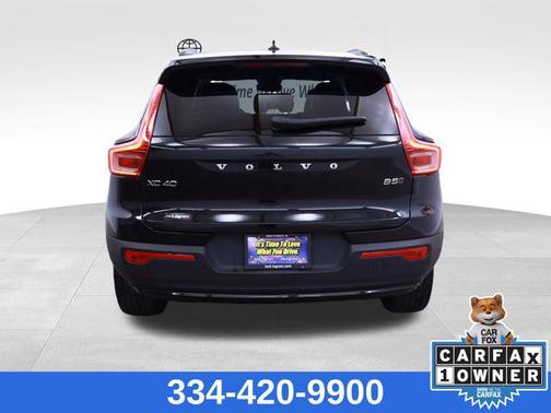 2024 Volvo XC40 B5 Core Bright Theme