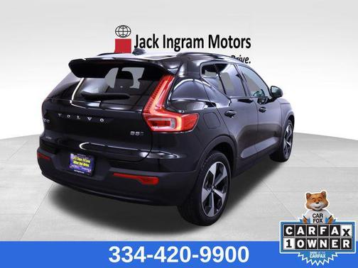 2024 Volvo XC40 B5 Core Bright Theme