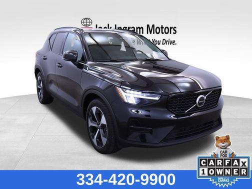 2024 Volvo XC40 B5 Core Bright Theme