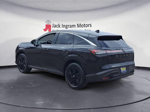 2025 Nissan Murano SV