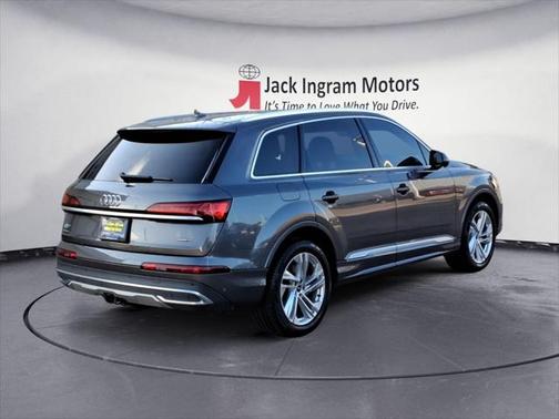 2021 Audi Q7 55 Premium Plus