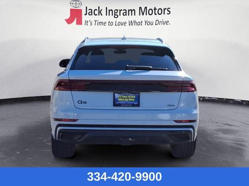 2023 Audi Q8 55 Premium Plus