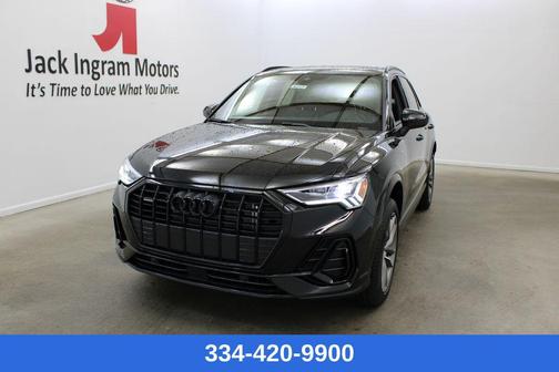 2025 Audi Q3 Premium 45 TFSI S line quattro Tiptronic