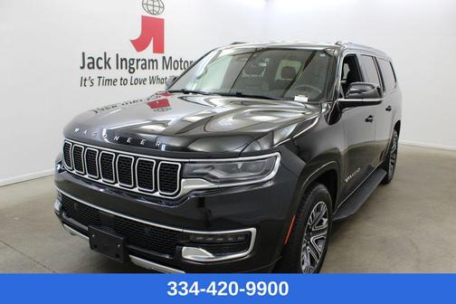 Diamond Black Crystal Pearlcoat 2024 Jeep Wagoneer L Series II 4x2