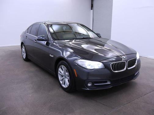 2015 BMW 528 528i