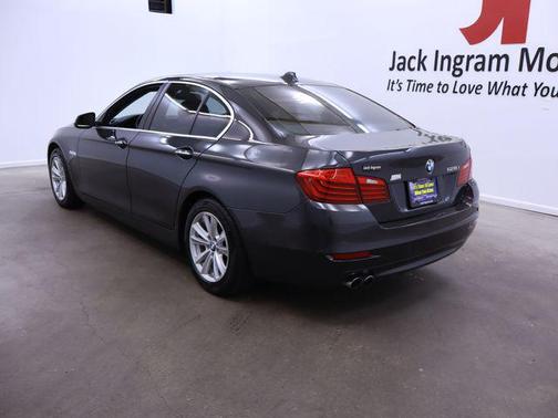 2015 BMW 528 528i
