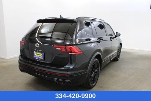 2022 Volkswagen Tiguan 2.0T SE R-Line Black