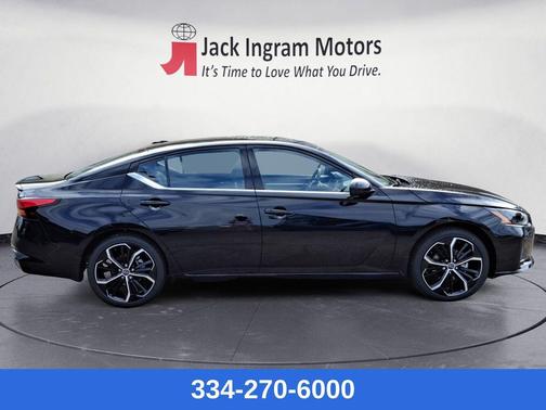 2025 Nissan Altima SR FWD