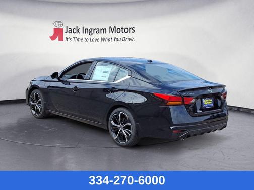 2025 Nissan Altima SR FWD