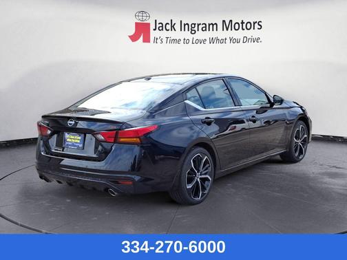 2025 Nissan Altima SR FWD