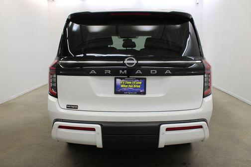 Aspen White Tricoat 2026 Nissan Armada SV