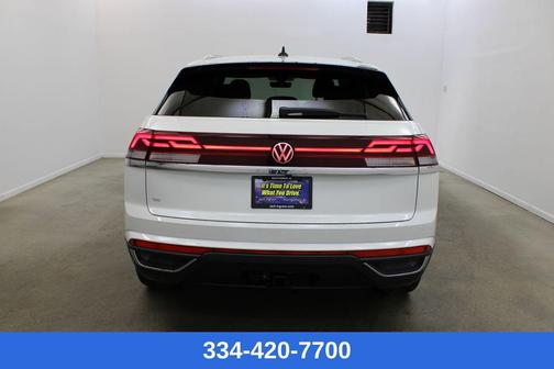 2026 Volkswagen Atlas Cross Sport 2.0T SE w/Technology