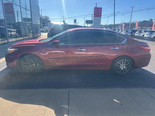 2016 Nissan Altima 2.5 S