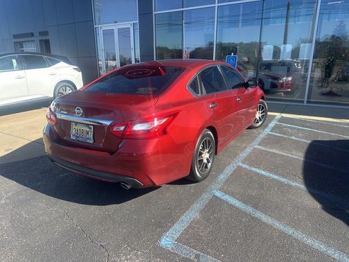 2016 Nissan Altima 2.5 S