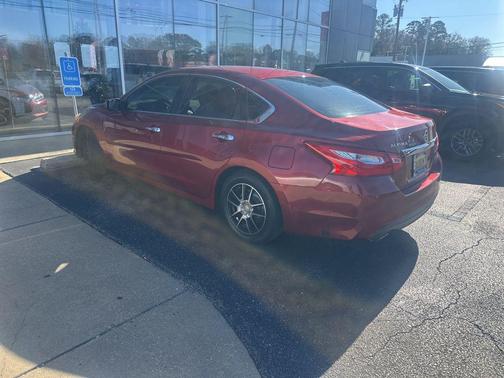 2016 Nissan Altima 2.5 S