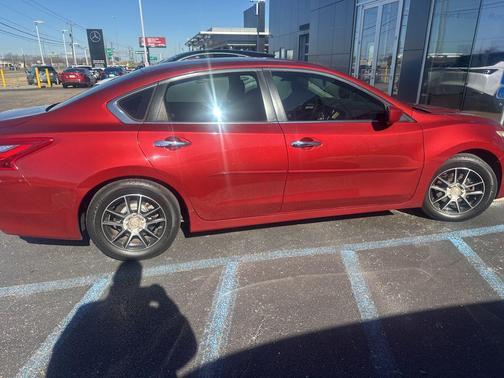 2016 Nissan Altima 2.5 S