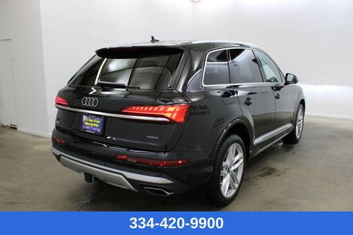 2025 Audi Q7 55 Premium Plus