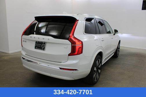 2023 Volvo XC90 Recharge Plug-In Hybrid T8 Ultimate Bright Theme 7-Seater