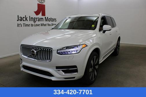2023 Volvo XC90 Recharge Plug-In Hybrid T8 Ultimate Bright Theme 7-Seater