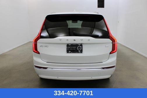 2023 Volvo XC90 Recharge Plug-In Hybrid T8 Ultimate Bright Theme 7-Seater