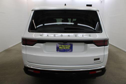 2024 Jeep Wagoneer L Series II 4x2