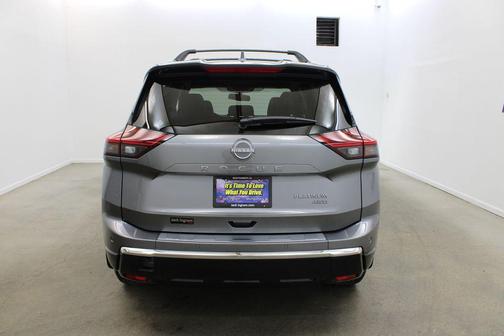 Gun Met 2026 Nissan Rogue Platinum