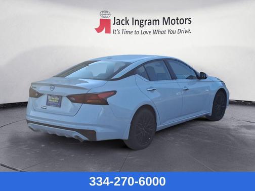 2025 Nissan Altima 2.5 SV