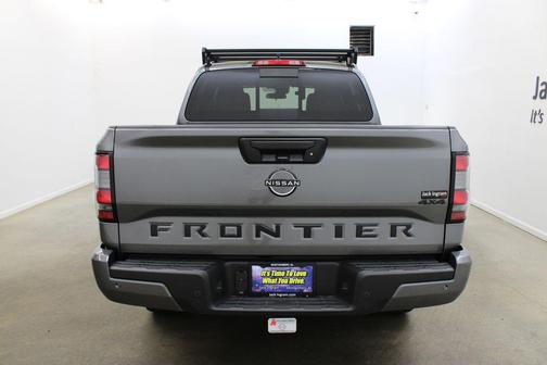 Gun Met 2026 Nissan Frontier SV