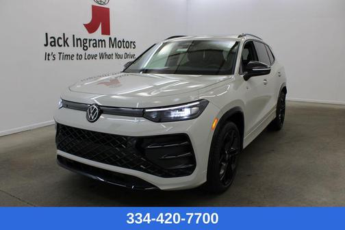 2026 Volkswagen Tiguan 2.0T SE R-Line Black