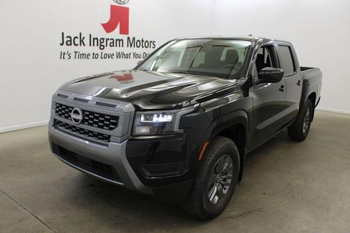 Super Black 2026 Nissan Frontier SV