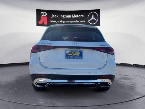 2024 Mercedes-Benz GLC 300 4MATIC