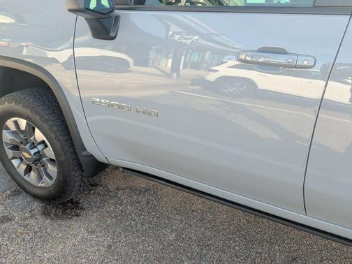 2024 Chevrolet Silverado 2500 LT