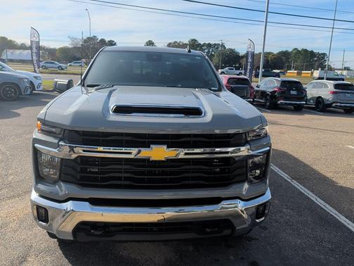 2024 Chevrolet Silverado 2500 LT