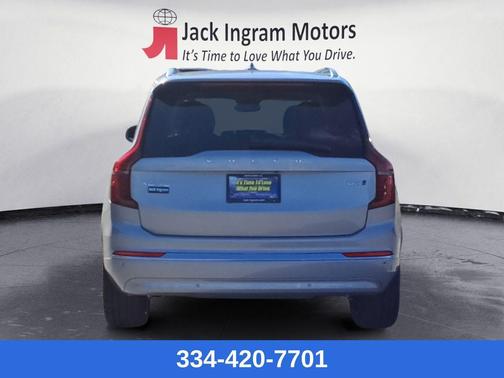 2025 Volvo XC90 B5 Plus 7-Seater