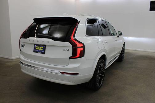 2026 Volvo XC90 Ultra, B6 AWD Gas (mild hybrid), Gasoline, Bright, 7 Seats