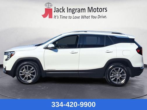 2024 GMC Terrain SLT