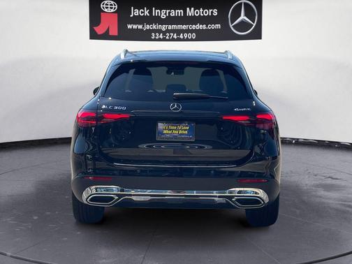 Black 2026 Mercedes-Benz GLC 300 4MATIC