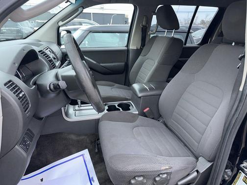 2012 Nissan Pathfinder S