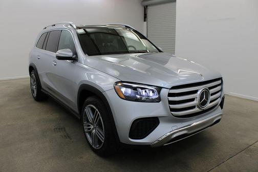 2024 Mercedes-Benz GLS 450 4MATIC