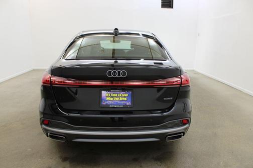 2025 Audi A5 Premium Plus TFSI quattro S tronic